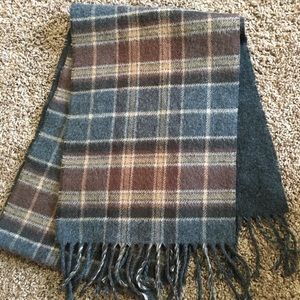 Chaps scarf